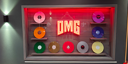 种梦音乐集团录音棚